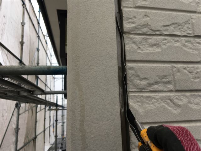 水戸市中丸町でウレタンシーリング　ボンドUコークを使ってサイディング外壁の打ち替え作業