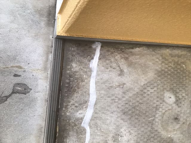 取手市大規模通路床