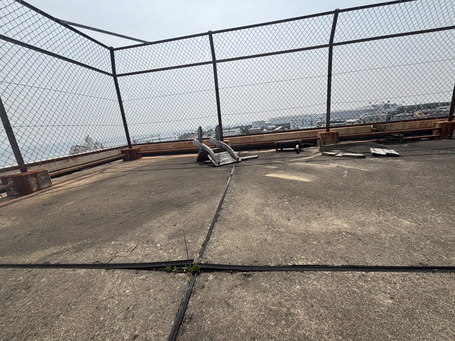日立市　ＲＣ6階建てマンション　屋上