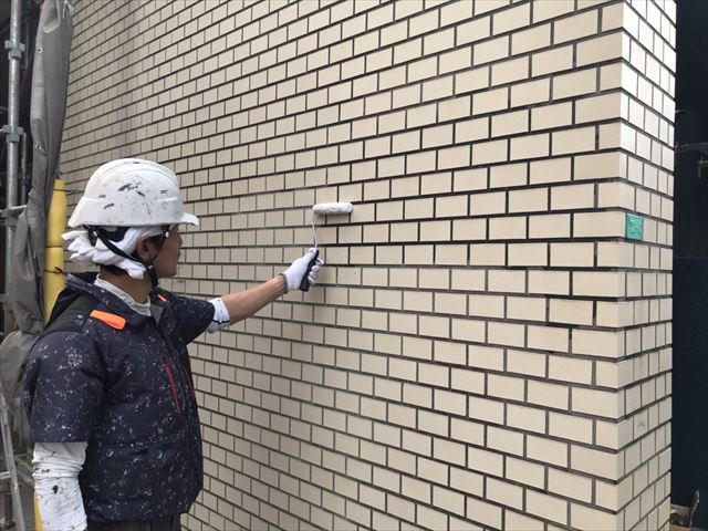 取手RC3階建大規模磁器タイル塗装