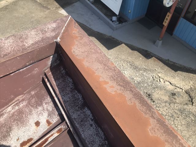 笠間市瓦棒屋根ケレン