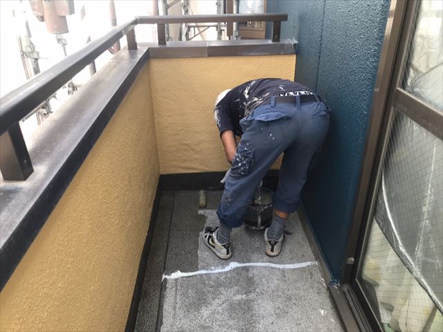 取手市大規模バルコニー