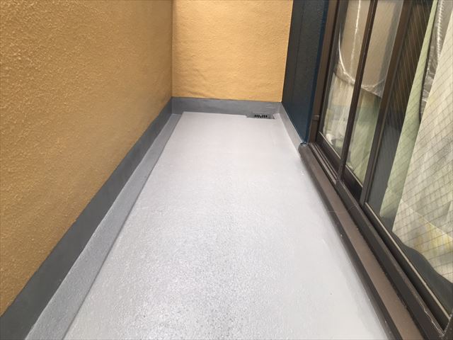 取手RC3階建大規模ベランダ防水